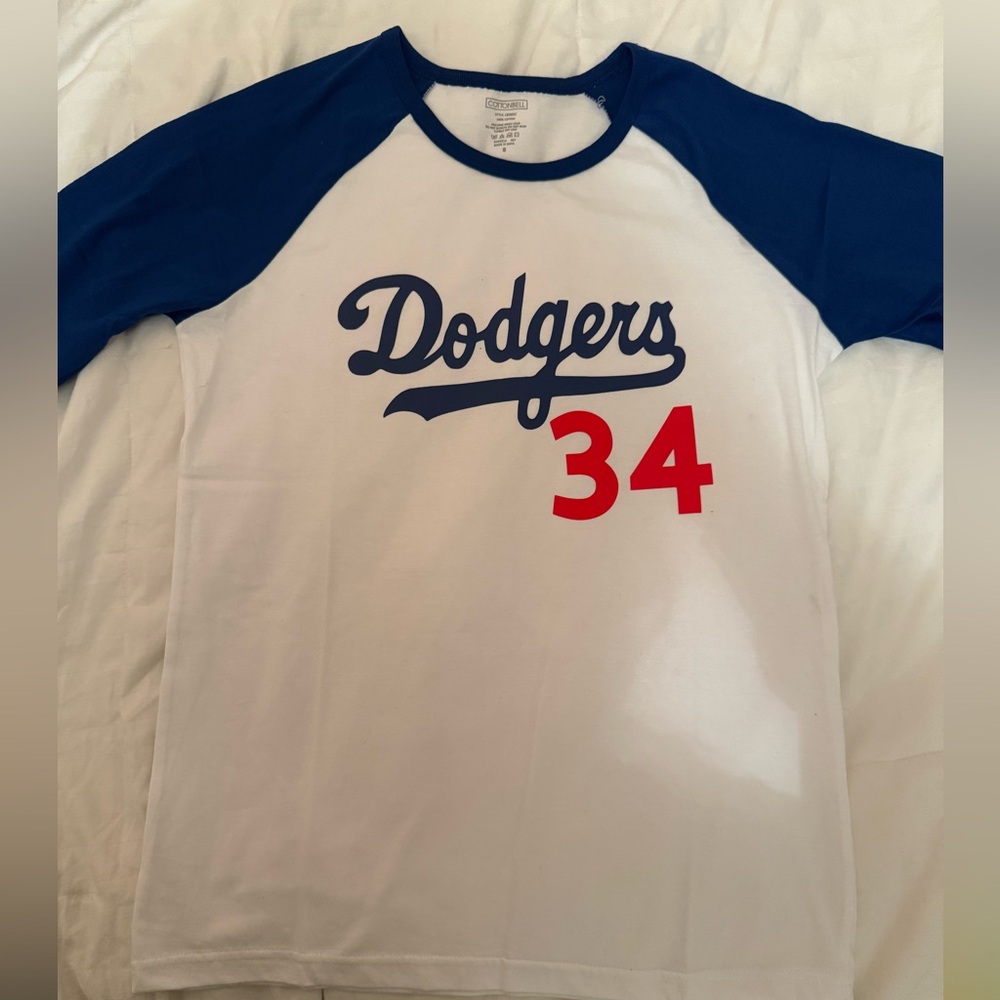 Dodgers baseball tee with fernando’s number
